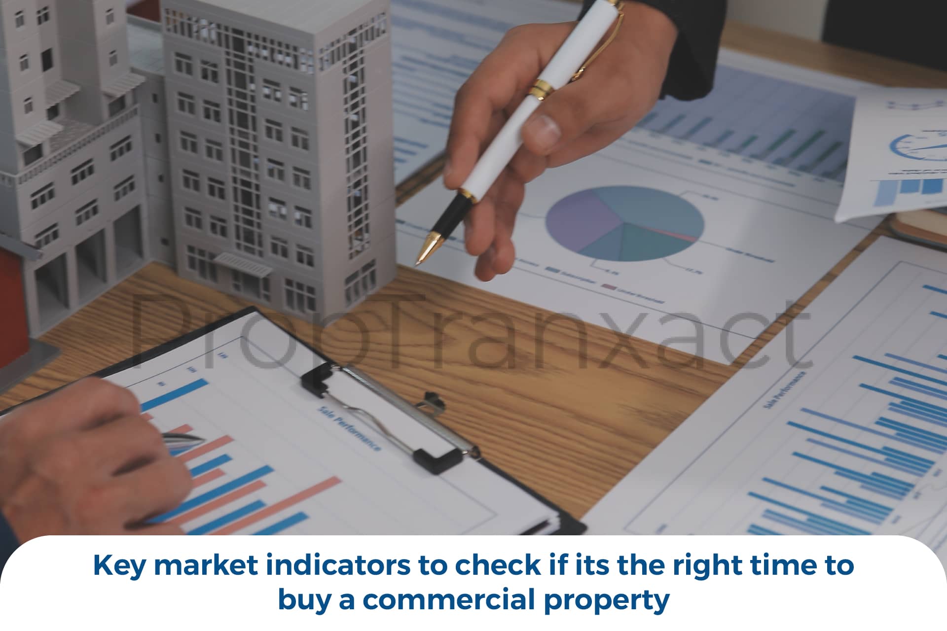 Market Indicators to Know If It’s the Right Time to Buy Property